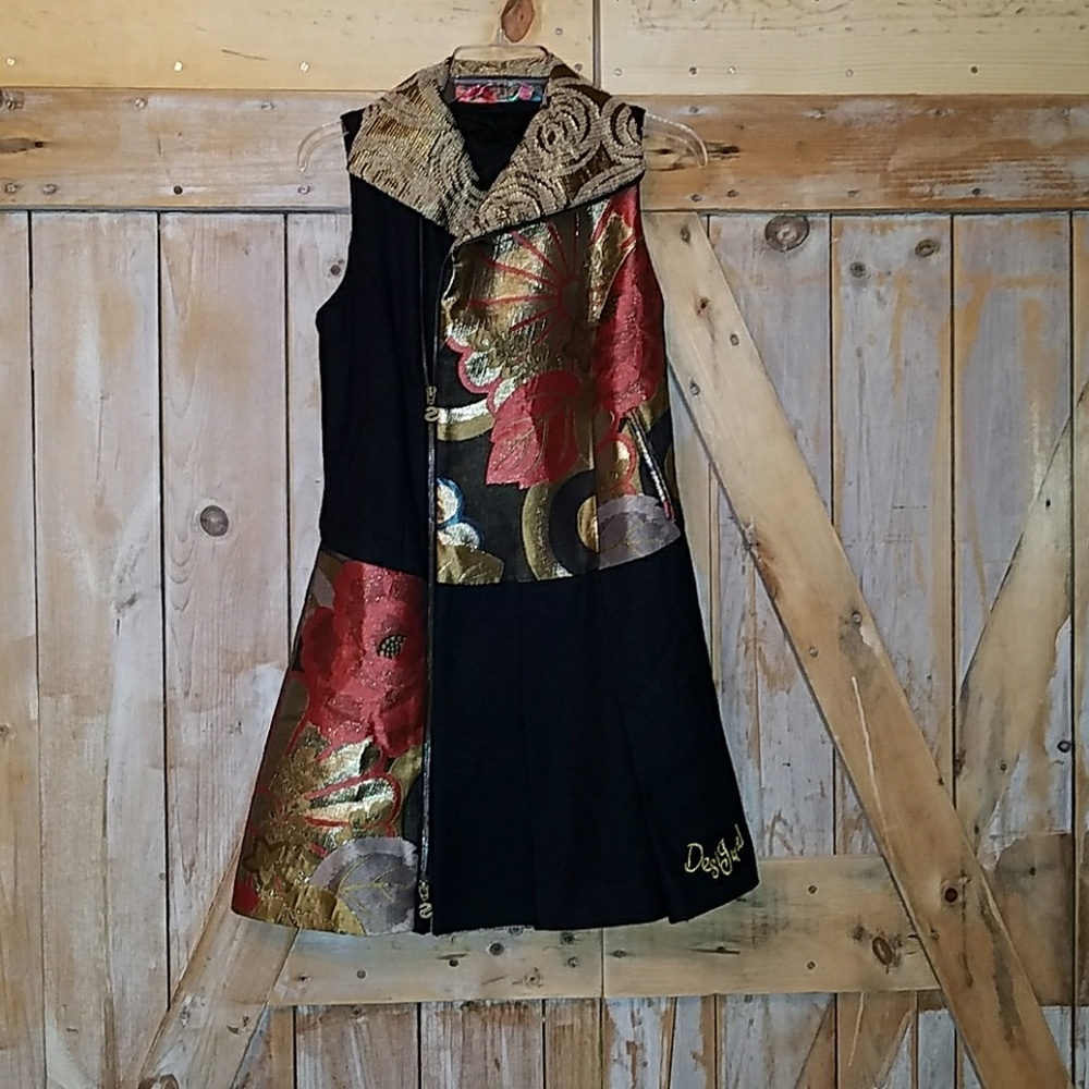 AWESOME DESIGUAL DRESS.